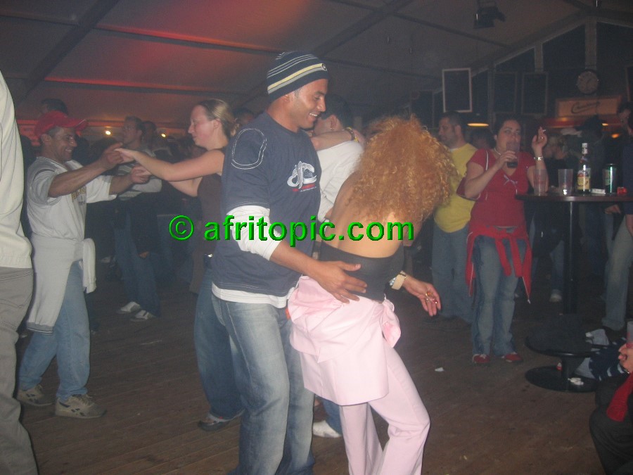 ../Images/afw2006c 664.jpg